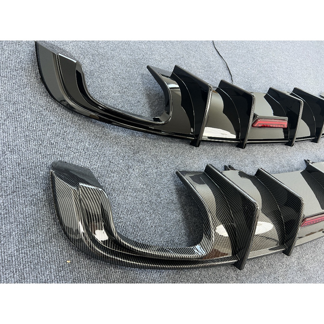 Suitable for Audi 171819 A4L/S4 Modified Rear Lip with Lights, Four Tail Pipes, Horizontal Lights, Tail Lip, Standard Sports Version