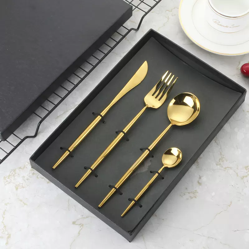 304不锈钢葡萄牙刀叉勺套装网红西餐牛排刀叉甜品勺四组件礼盒装