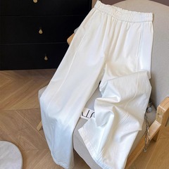 白いシンプルなシルク綿カジュアルストレートパンツ女性2025夏の新型テンション高腰ゆるいワイドパンツ