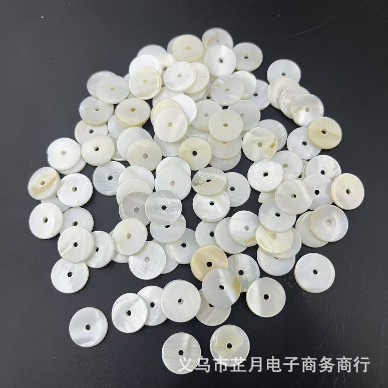 现货淡水贝壳6-20MM中孔圆形 圆饼贝壳扣DIY服饰饰品配件批发