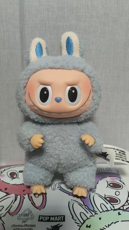 【越境】ラビュブ マカロン初代 エナメルぬいぐるみ ペンダント フィギュア|undefined