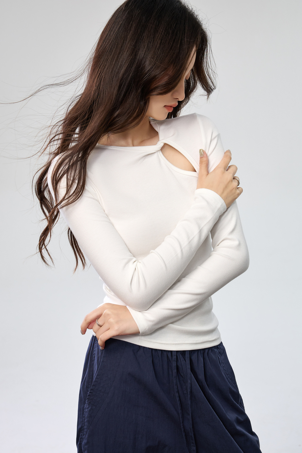 hmqViviiyNSAyin+WuaUt9Ly9Vn2po3R5o/4