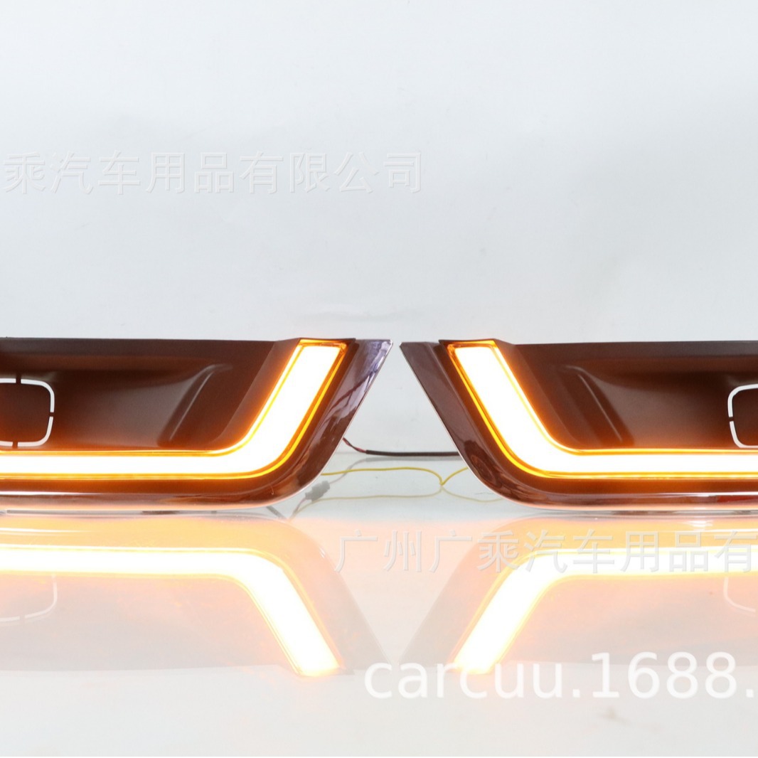 Adecuado para 22-23 Toyota landcooluze LC300 Luz de marcha diurna