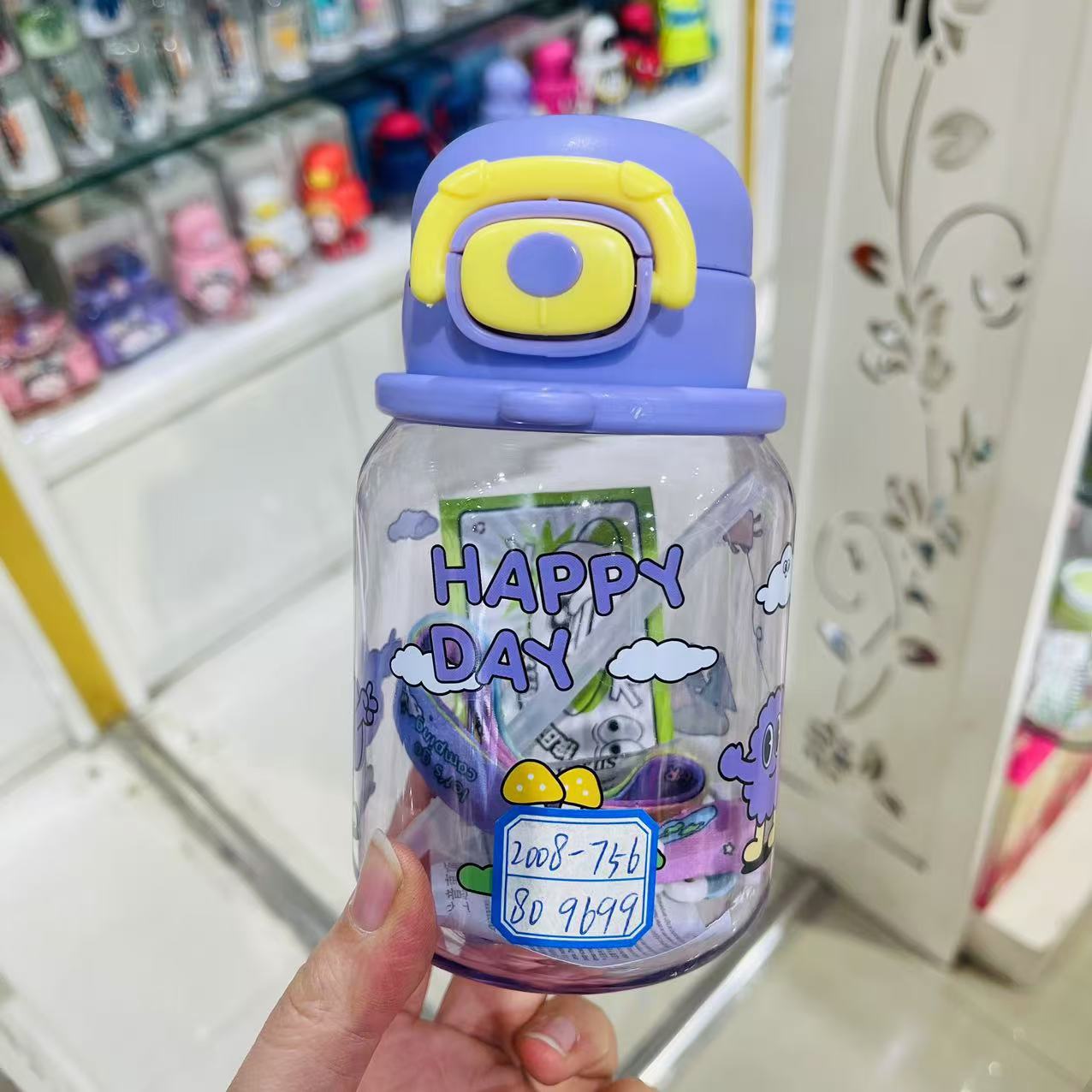 Jinshi nueva taza de agua de dibujos animados para niños 600ml capacidad taza de paja portátil portable taza de botella de agua fábrica al por mayor