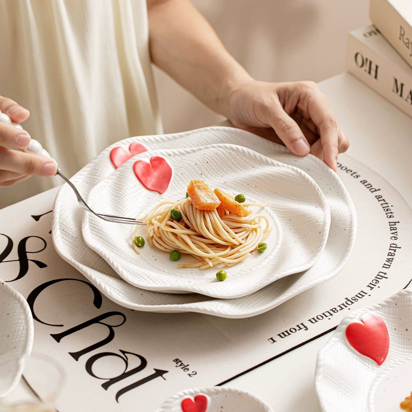 Wavy high quality set, ceramic cream soup bowl for home use, tableware, gift box