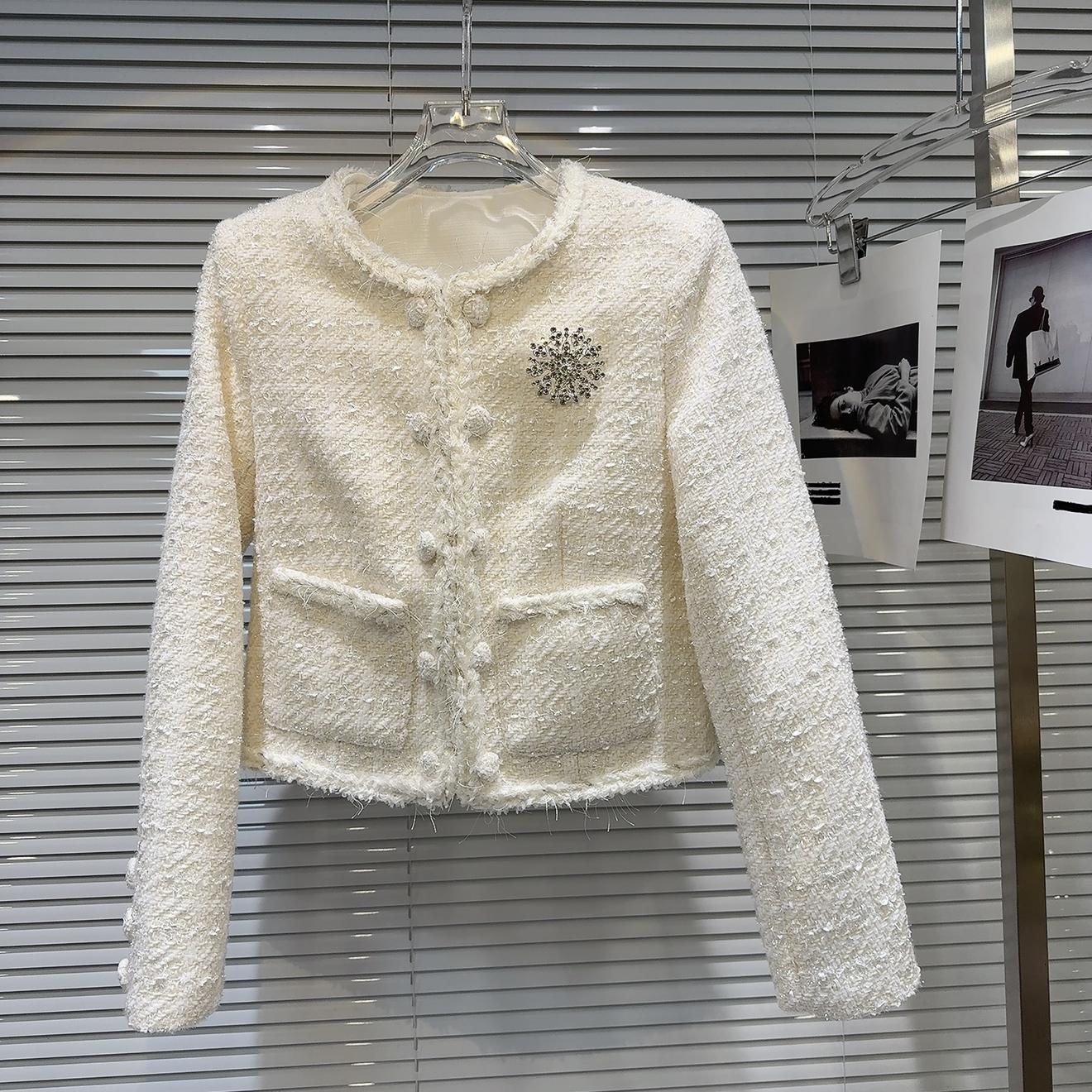 Tweed Style 2025 Spring New Style Tweed Style Rhinestone Flower Pin Bright Silk Elegant Lady Tweed Short Jacket