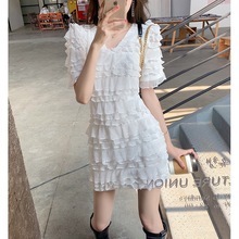 白色连衣裙女夏2023新款韩版气质名媛法式显瘦小众设计V领蛋糕裙
