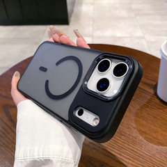 适用iphone17pro手机壳鹰眼磁吸磨砂苹果16promax肤感防摔保护套