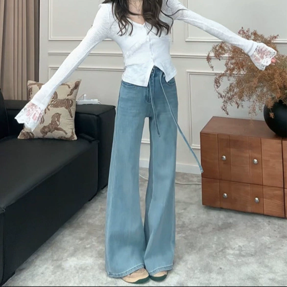 Корейская версия шнурка с высокой талией, не приклеенная к ногам, микро-брюки женские весенние 2025 свободные тонкие повседневные джинсы