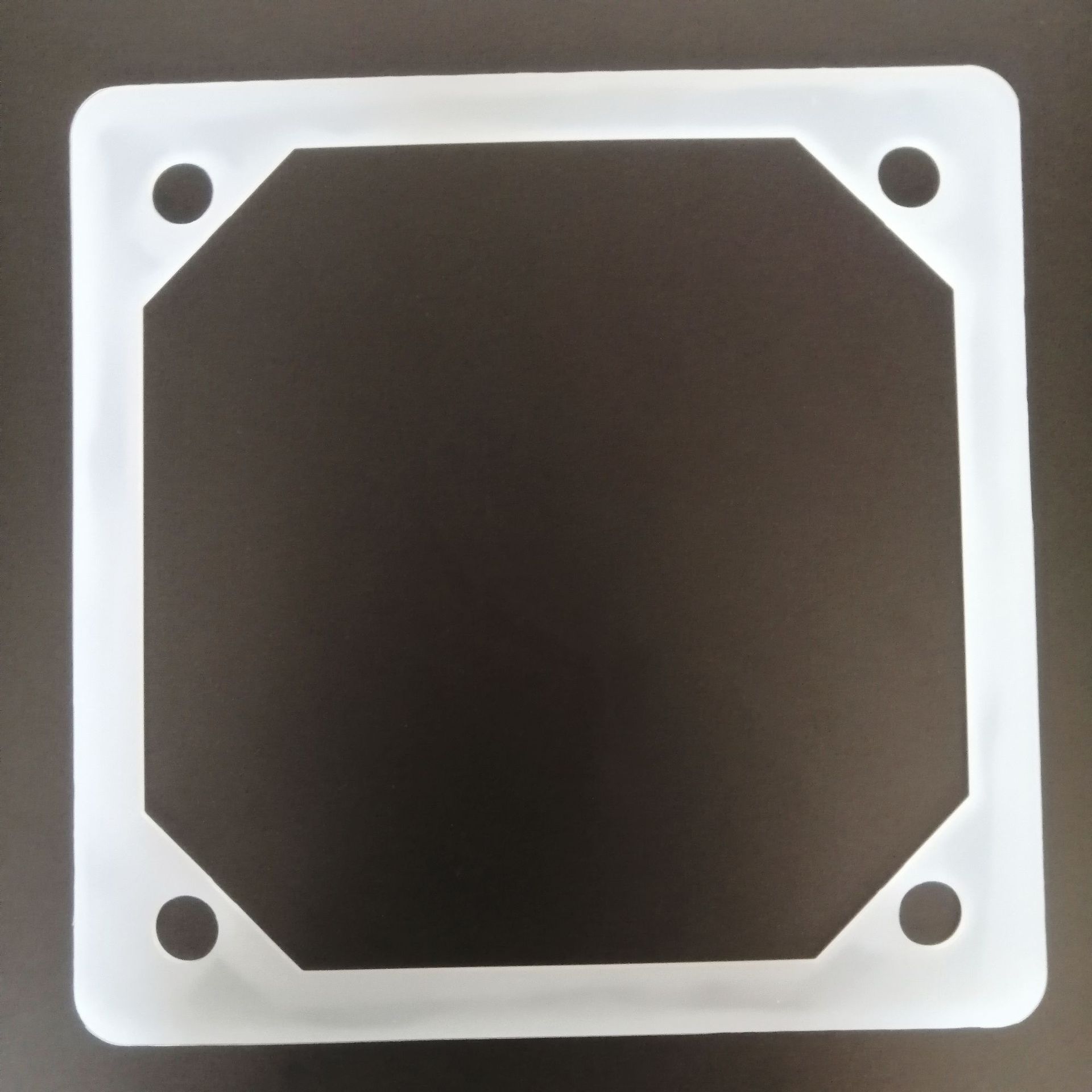 厂家批发白色正方形硅胶垫片耐高温密封圈4孔固定硅橡胶密封圈垫