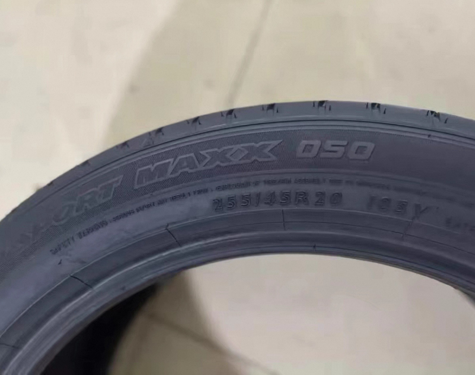 Dunlop tires 155 205 235 245 255 265 295 brand new 15 19 20 21inch