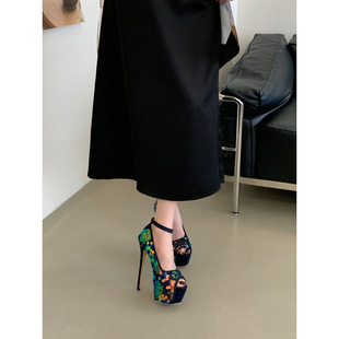 2026�W�������¿�T̨����Ƭ�߸�Ь17���׼����Ը�Ů��Ь