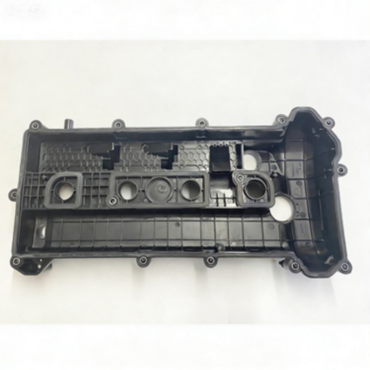 Suitable for Mazda Engine Valve Chamber Cover L50210210E L502-10-210C L50210210C
