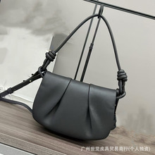 ԭSƤPaseoμб淭wҸ°satchelKްӰ녶Ů