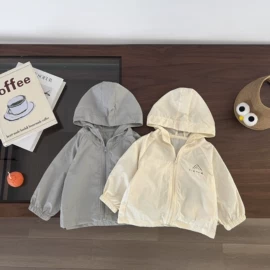 童套装;童裤;连身衣、爬服