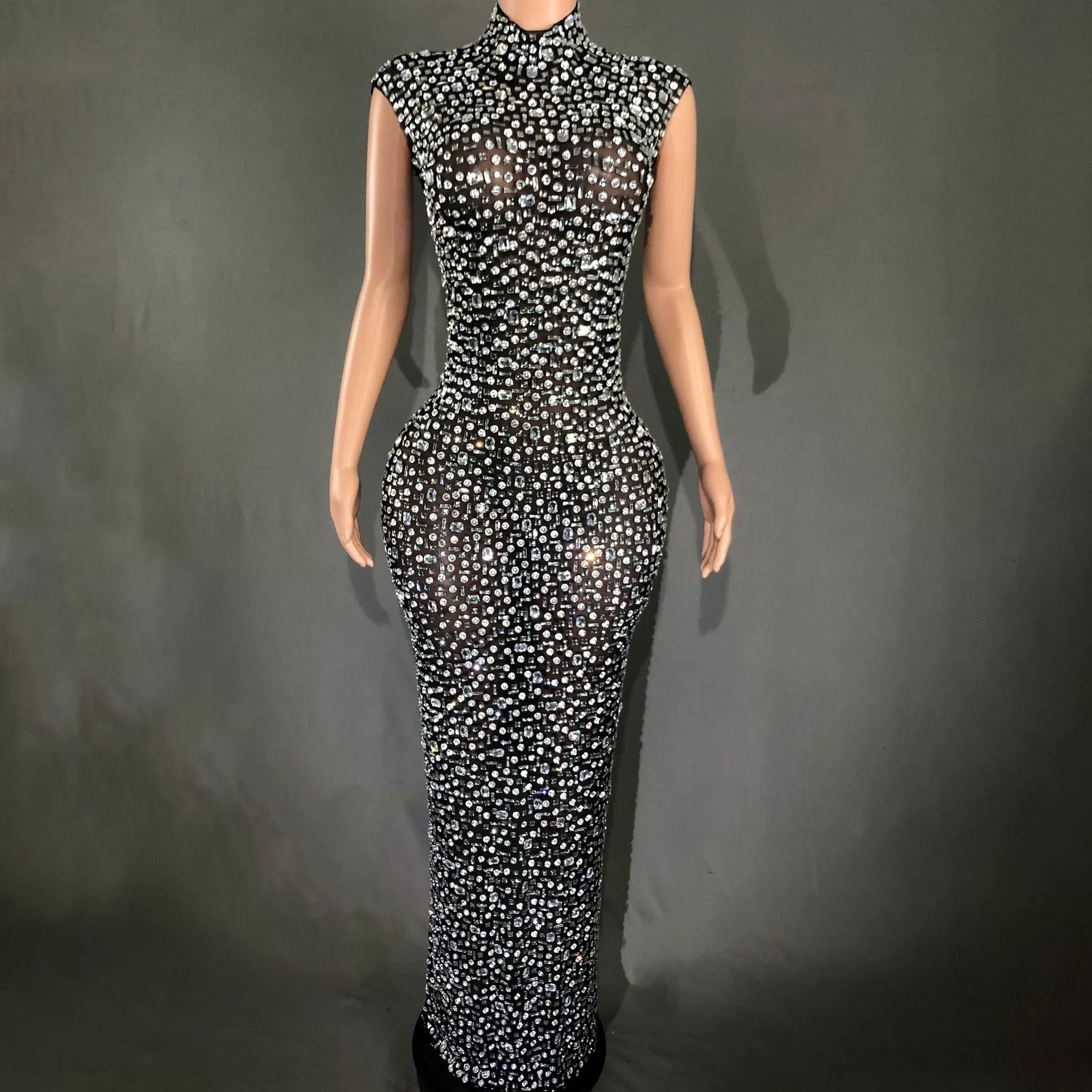 Длинное платье без рукавов Длинное платье платье Cheongsam с открытым развилкой новый