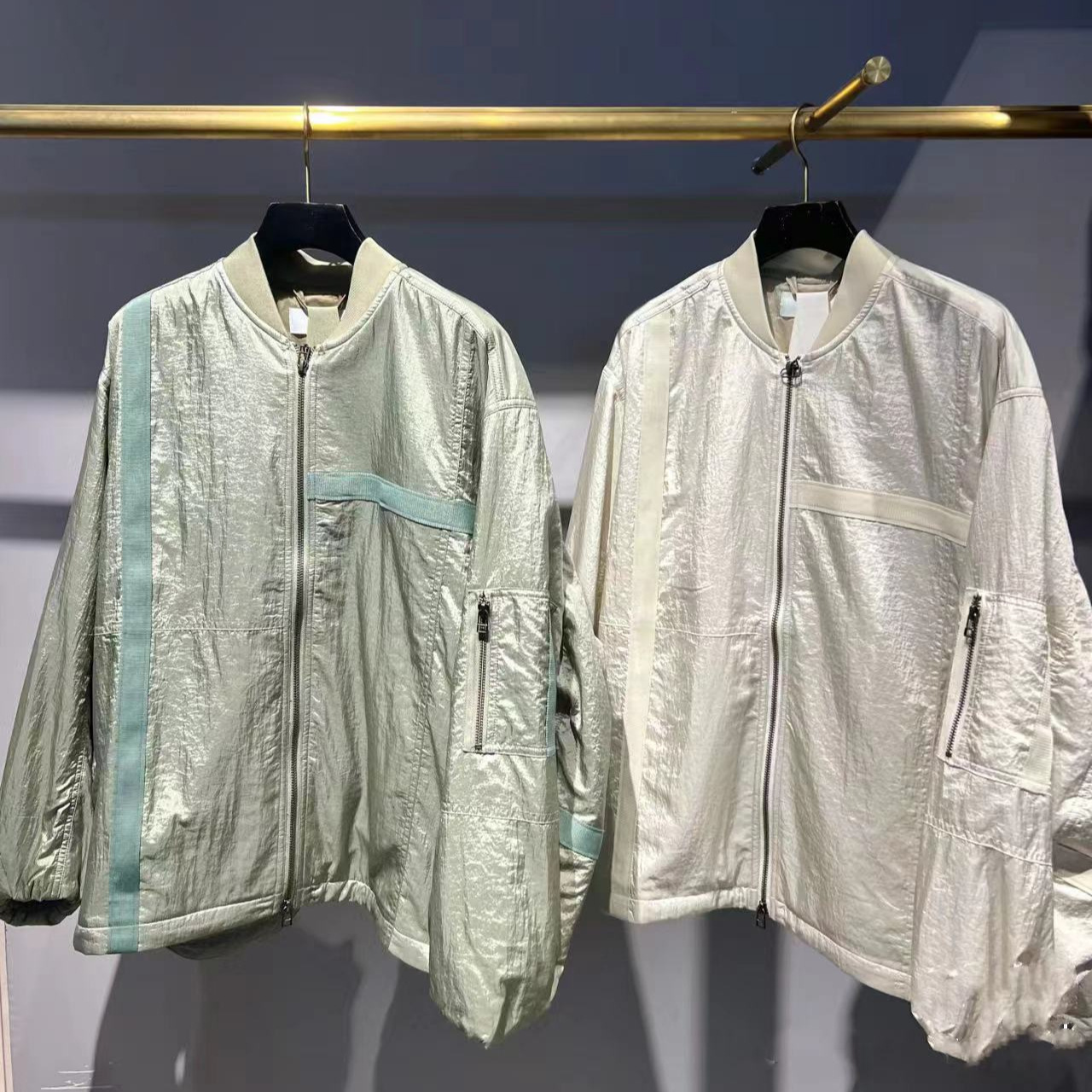 Japanese brand M brand 2026 Spring New Arrival: Unique Zippered Flowy Casual Flight Jacket 010HSS30-0130