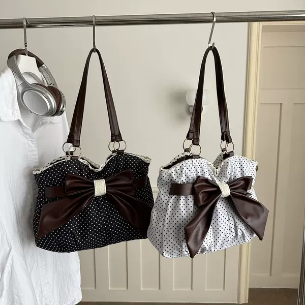 Cross-border 2026 New Fashion Polka Dot Large Capacity Bow Lace Versatile Commuting Underarm Shoulder Women's Bag Wholesale