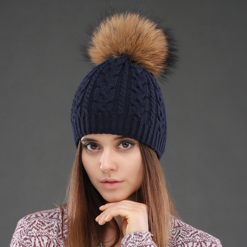 Cappello da donna in lana a doppio strato invernale caldo Fried Dough Twists lavorato a maglia pullover con vero cane procione cappello di lana_voghion.com