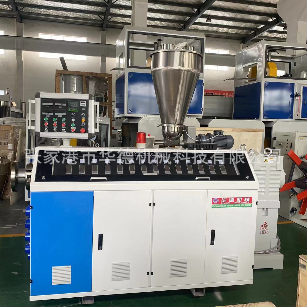 PE木塑生产线 PE木塑生产线