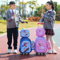 クロスボーダー2025小学生はタイロッドのカバンを入れることができます。