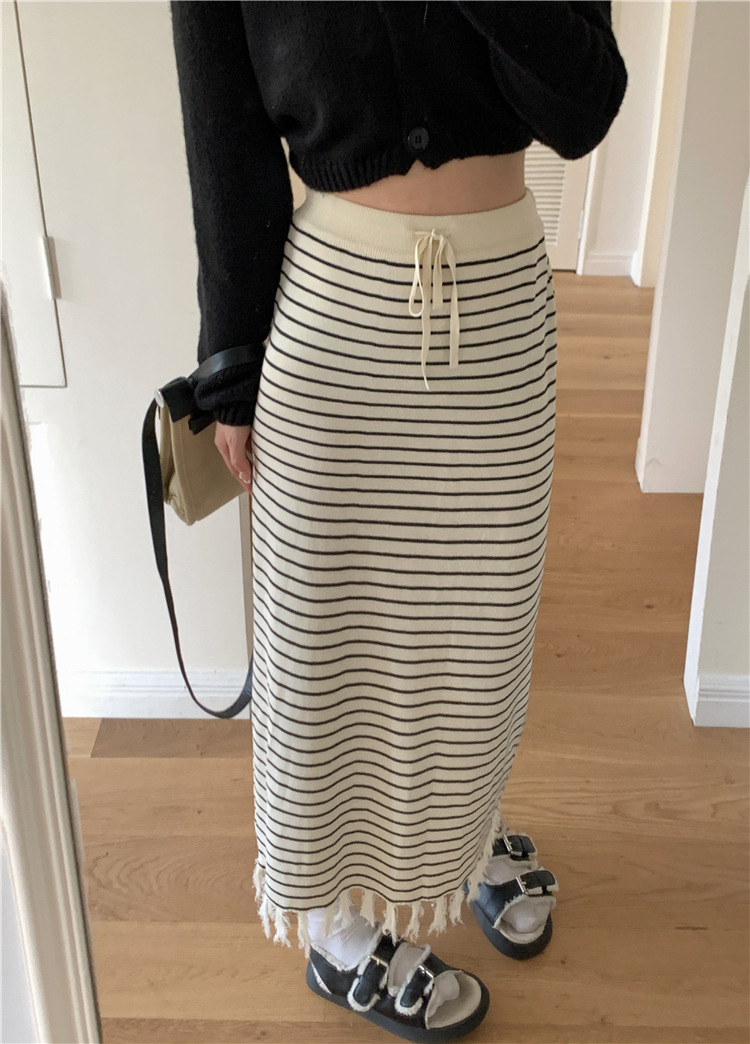 hmqViviiyNSAyin7WuaftzgMvP0HRWt2YPRt