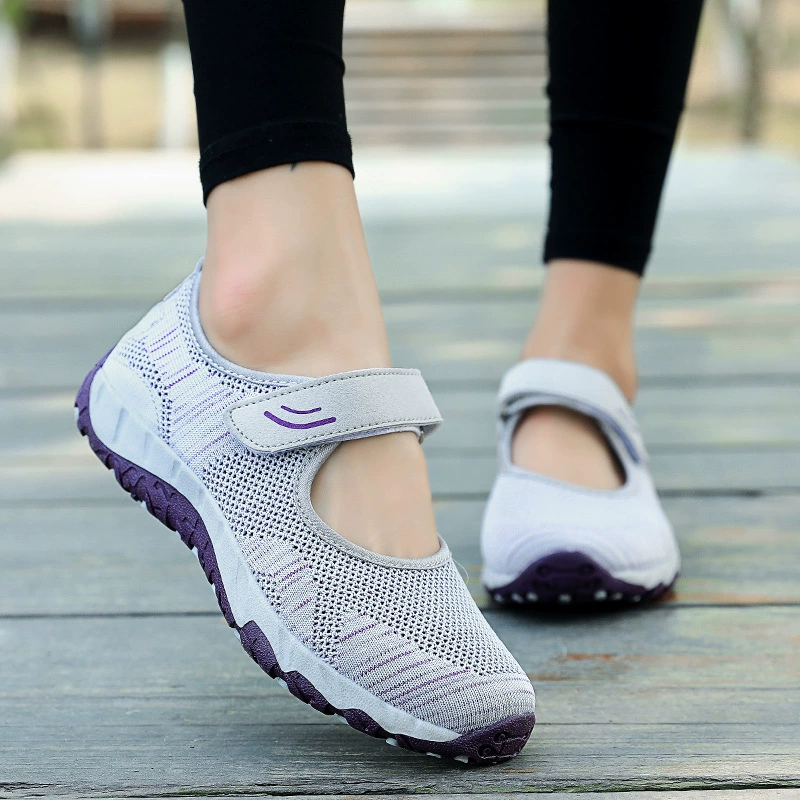 Летняя удобная и легкая обувь на мягкой подошве с дышащей сеткой для пожилых людей, спортивная обувь для ходьбы среднего и пожилого возраста, старая пекинская тканевая обувь