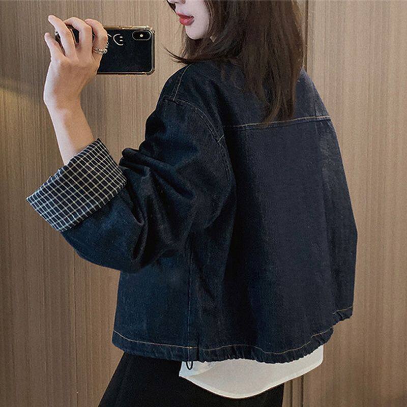 Áo khoác denim nữ dáng rộng cổ tròn tay dài viền cuộn họa tiết kẻ caro — Áo tay dài kẻ sọc xanh