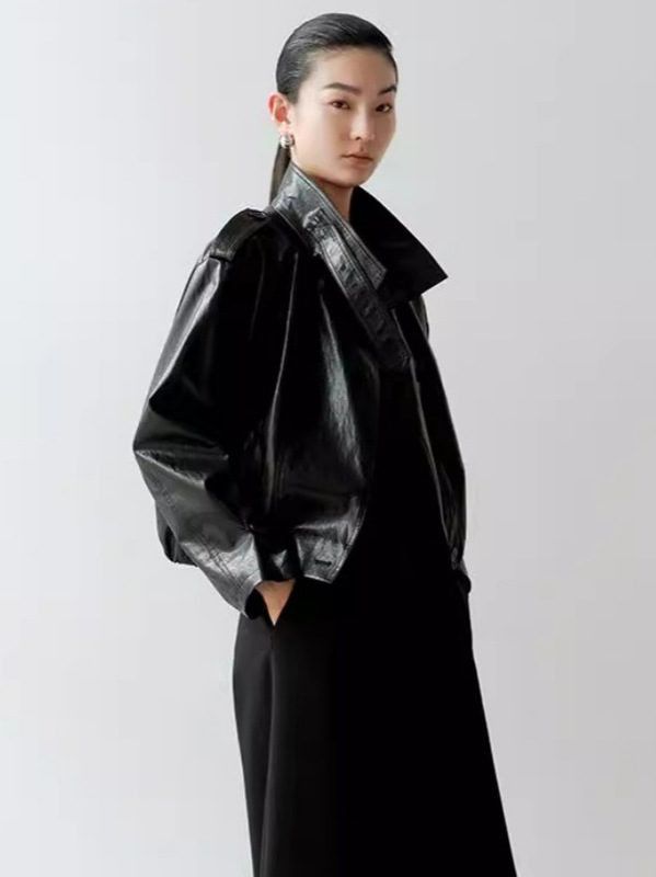 艾**丝女装2025秋季新款百搭双排扣立领皮衣黑色外套女AR103052|undefined