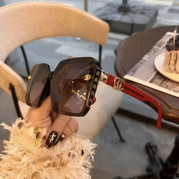 Fashion Versatile Plain Anti-Glare High-End Uv Protection Hd Sunglasses Light Luxury