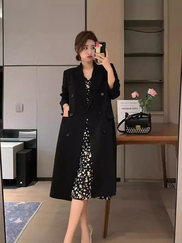 Long coat trench coat autumn double-breasted camel-colored 2025 temperament goddess style retro feeling suit 2025