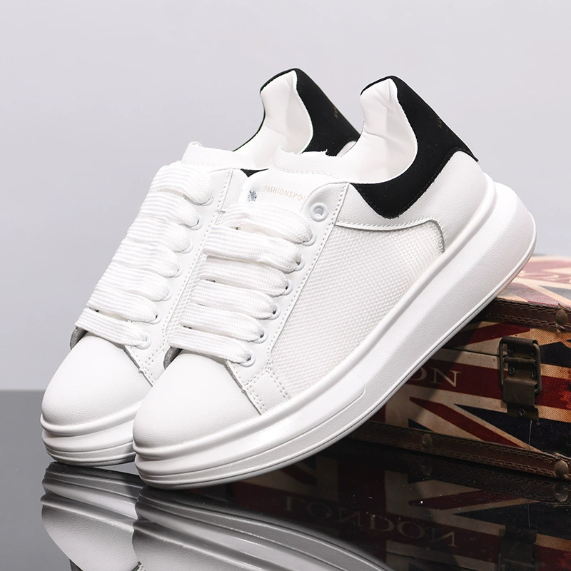 Мужская обувь, летняя новая стильная золотая сетчатая обувь McQueen, белые туфли на толстой подошве, повседневная спортивная обувь с внутренней подкладкой для пар, женская обувь 2002 г.