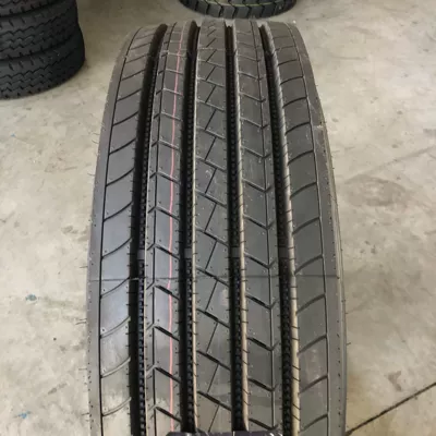 Yük maşını şinləri vacuum tire for semi-trailer tractor