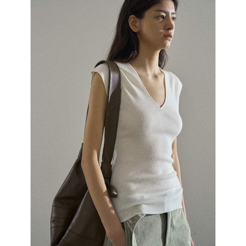 Cool Women's Casual Style Spring and Summer Thin Breathable Bright Gold Pullover Ultra-Fine Ice Silk Tight-Fitting Shoulder Sleeves Knitted Bottoming Shirt