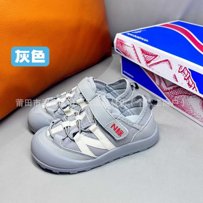Putong Factory's new NBK3205 Velcro children's sandals, water shoes for boys and girls, soft-soled, hollowed-out, breathable sandals