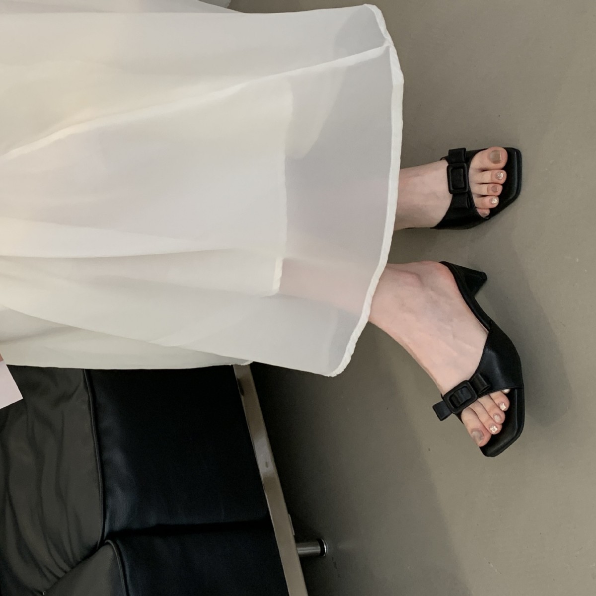 carousel-thumb-1