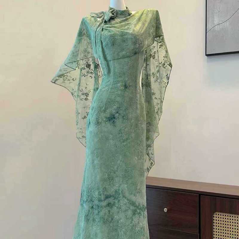 【Green Pearl Heart】Gentle and Pure Desire Floral Off-The-Shoulder Green Fishtail Dress, Long Skirt with a Lotus-Like Flow, Improved Cheongsam