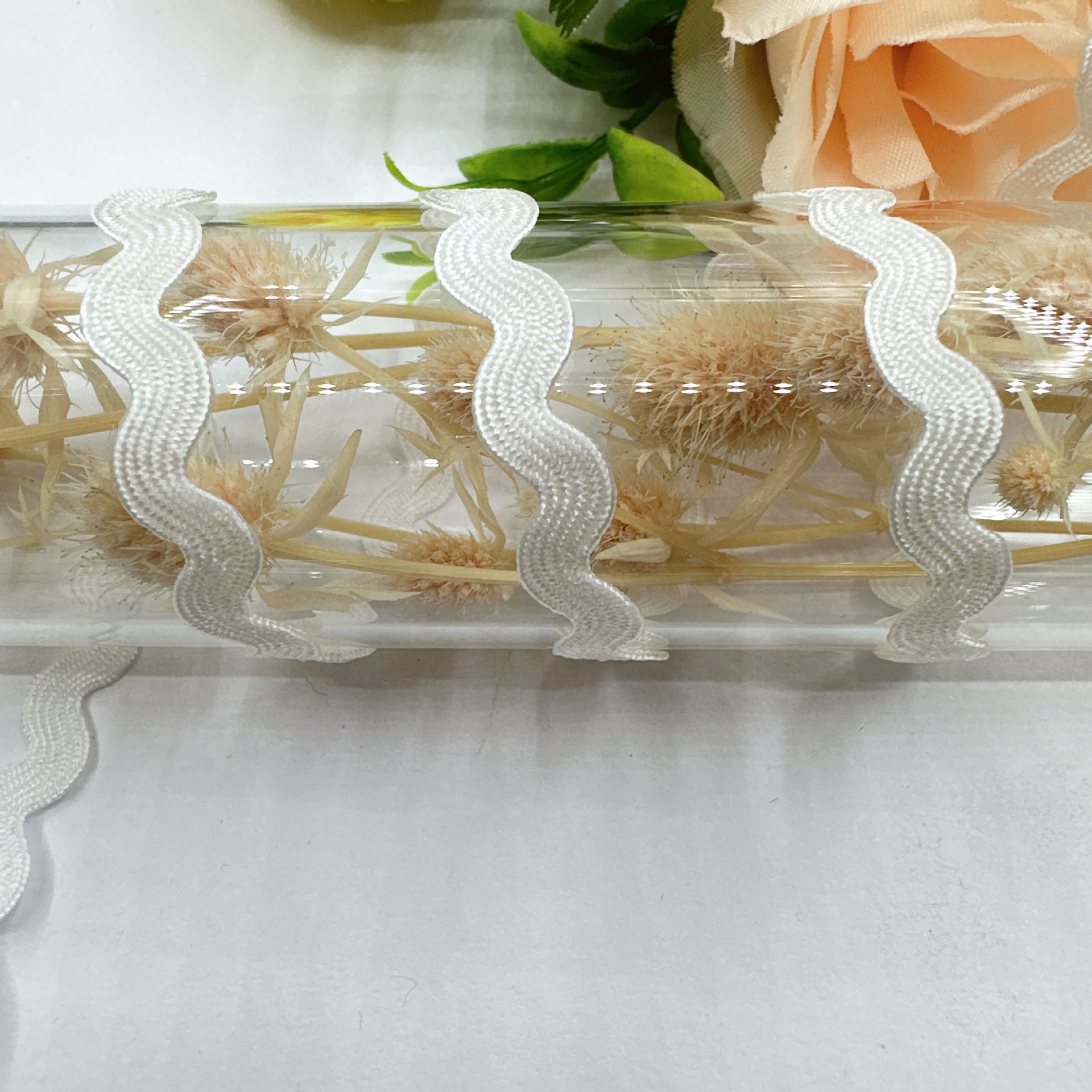 En stock mm onda de color sólido en forma de S borde curvo encaje cinta cortina sombrero ropa para niños accesorios de la boda accesorios de la ropa