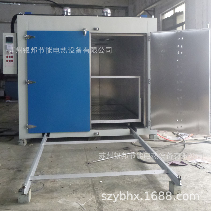 银邦LYTC型蒸汽加热油桶烘箱 化学原料预热烘烤箱 蒸汽加热烘箱