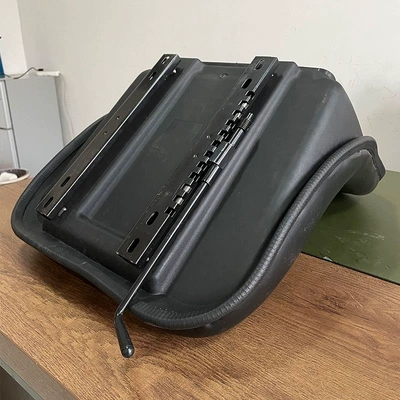 Seats and accessories agricultural machinery integrated