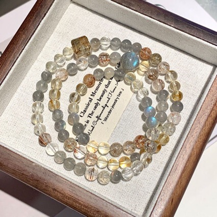 Natural gray moonstone crystal exquisite bracelet, clean and transparent crystals, macaron colorful tones, direct from the manufacturer Natural gray moonstone crystal exquisite bracelet, clean and transparent crystals, macaron colorful tones, direct from the manufacturer