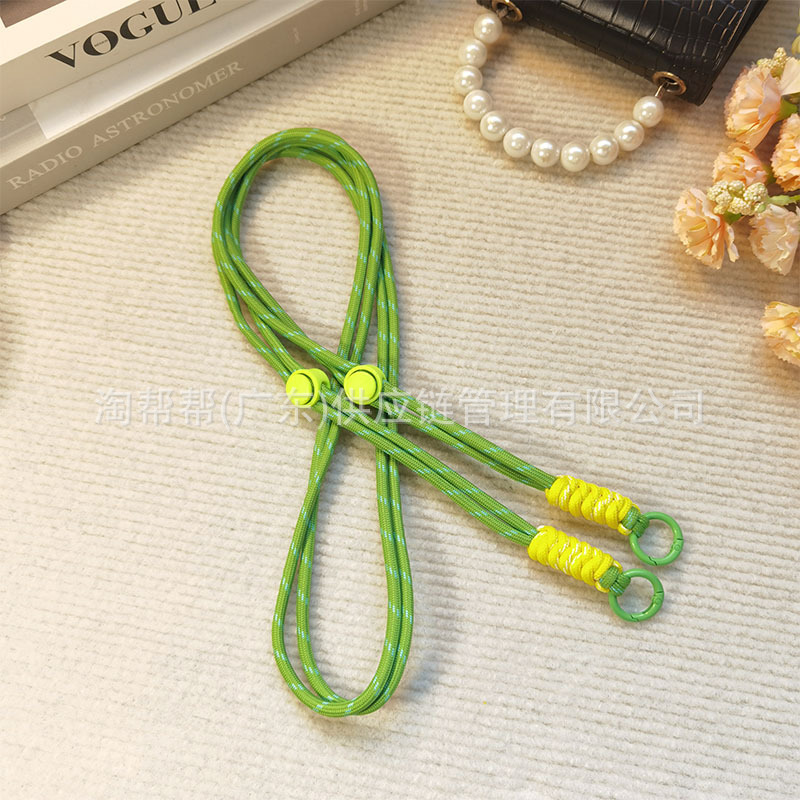 노란색과 녹색 흰색 패턴