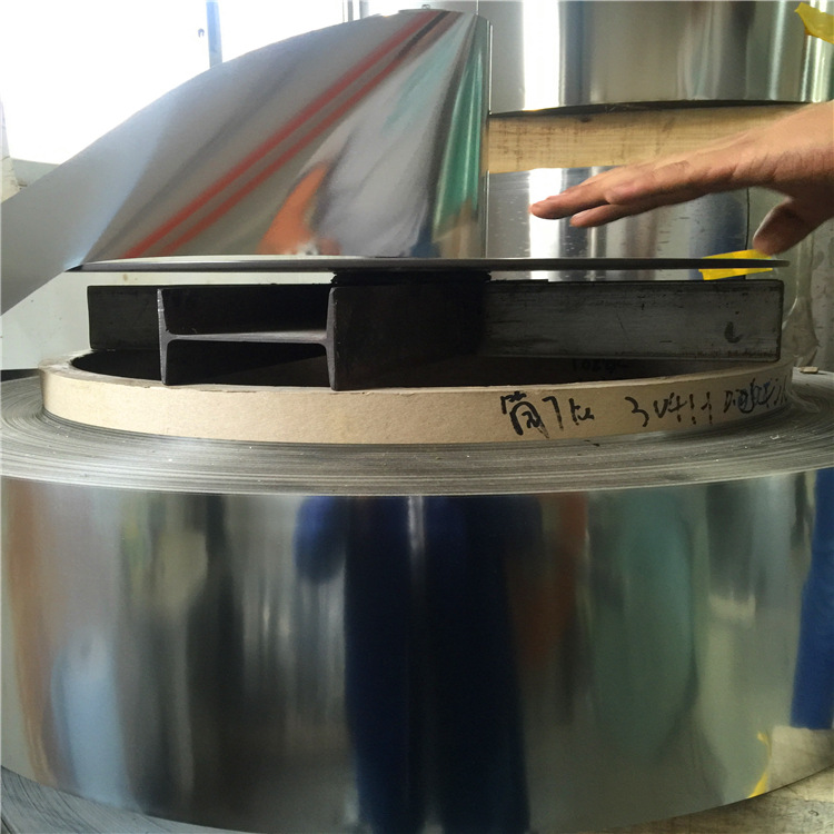 现货供应 201 304等各种材质不锈钢卷 分条开平规格齐全