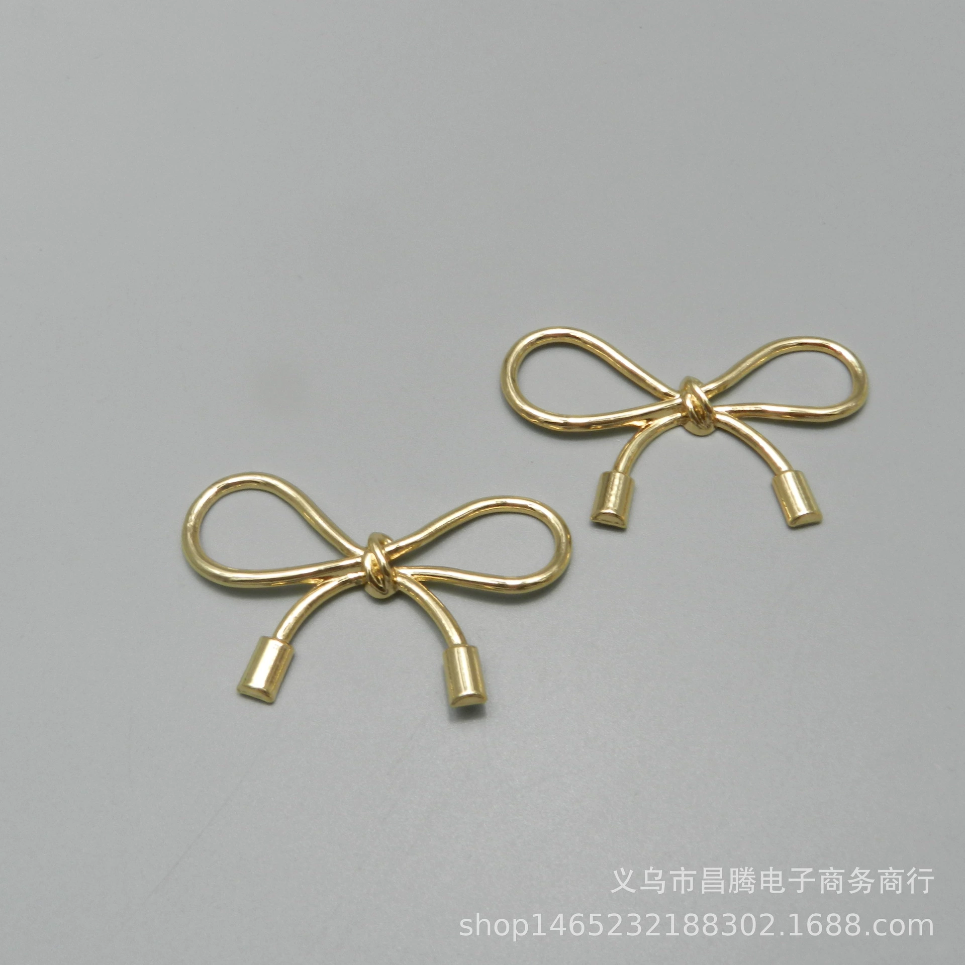 Сохранение цвета Интернет-знаменитость тот же лук Золотая фольга эпоксидная смола Материал корпуса мобильного телефона аксессуары из сплава ручной работы DIY уплотнение наполнение