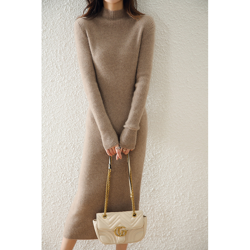 Autumn and Winter Wool Dress, Slim Fit, Hip-Hugging, Extra-Long Knitted Wool Base Layer, Over-The-Knee to Ankle Sweater Dress