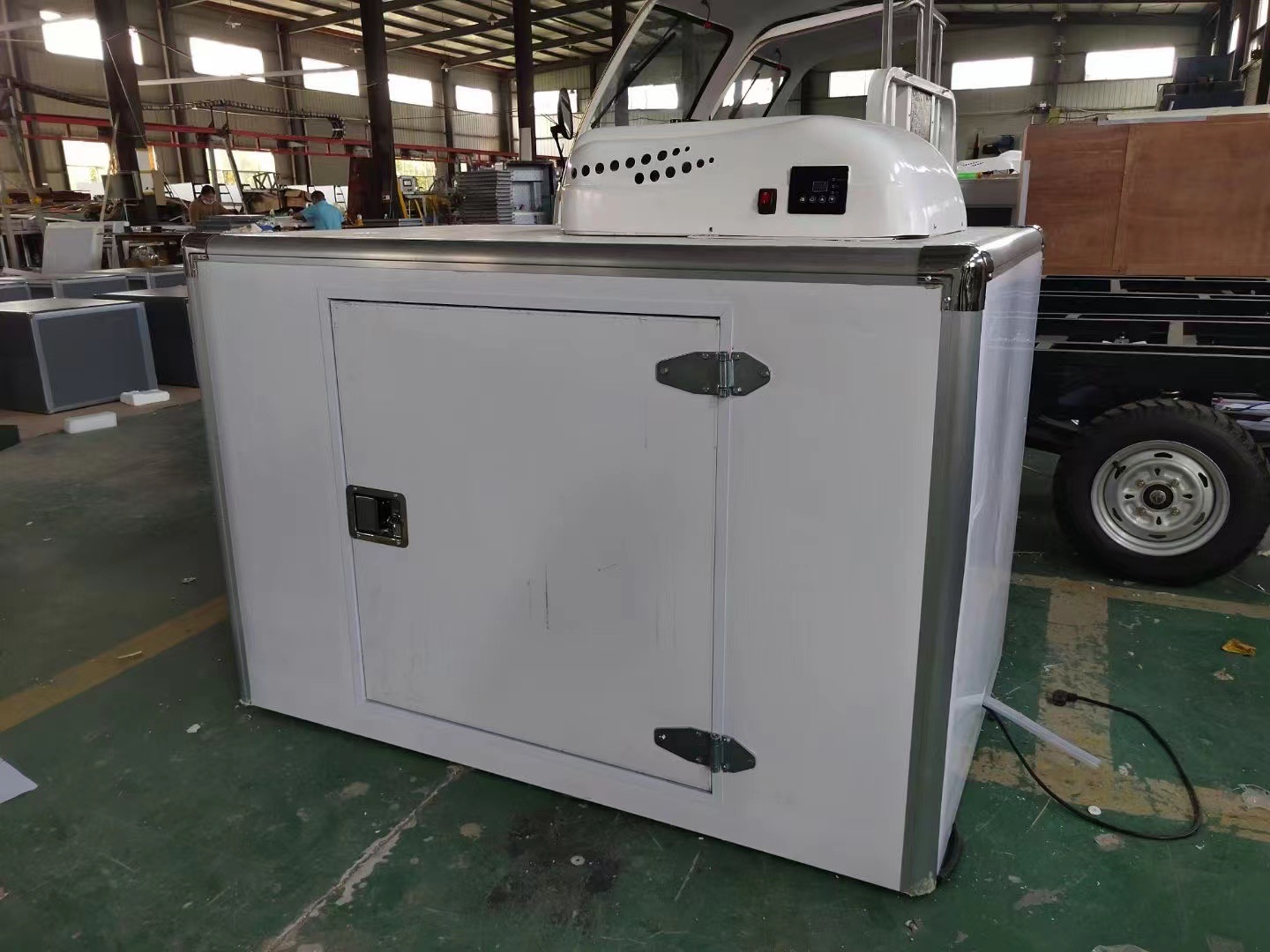 Refrigerated Fresh-Keeping Freezer Refrigerator Ice Cream Cold Drink Meat Seafood Cabinet Commercial Freezer Tricycle Van