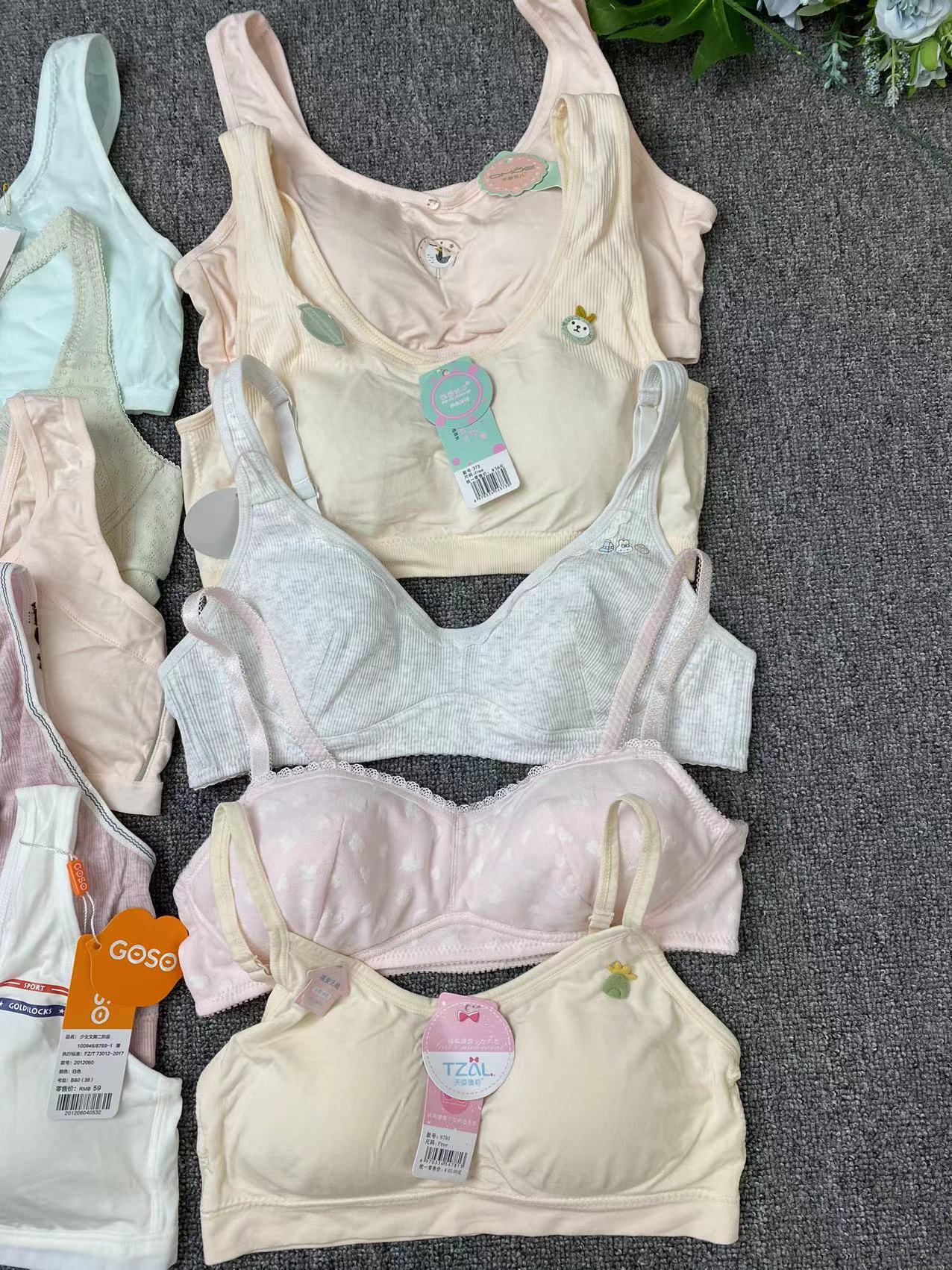 Diverso Chaleco de algodón puro para niñas de verano sujetador Delgado ropa interior de desarrollo inalámbrico brillante sujetador de Estudiante