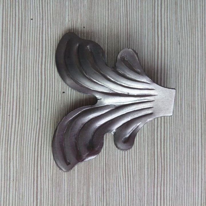 2mm 厚 铁艺配件花楼梯配套花叶 铁艺配件大门花 铁艺大门配件花