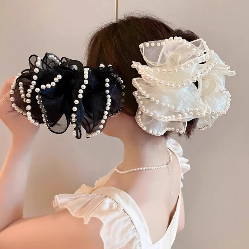 화이트 샤넬 스타일 진주 장식 구름 모양 집게핀 13cm