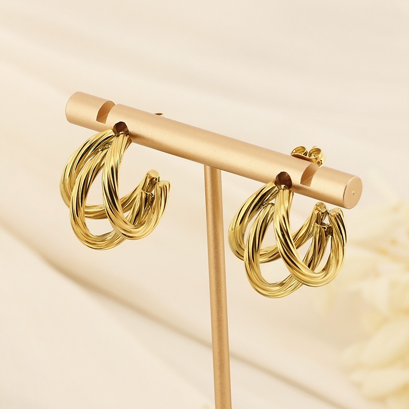 304 Stainless Steel Material 1 Pair Vintage Style Geometric Solid Color Titanium Steel 18K Gold Plated Ear Studs